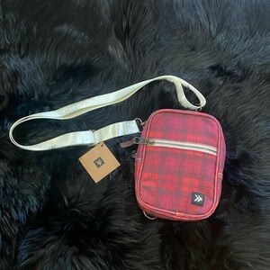 Thread Rosewood Crossbody bag